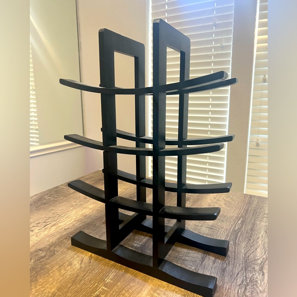Wooden 12-bottle Wine Rack, excellent condition